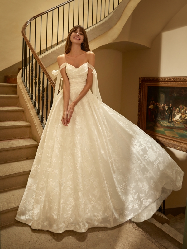 Robe de Mariée CAMALA Nicole Milano collection 2026 | Paris