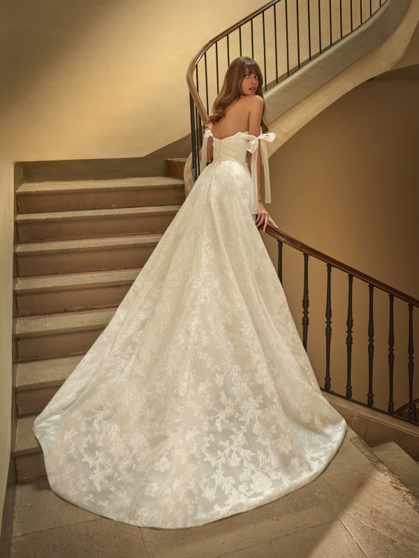 Robe de Mariée CAMALA Nicole Milano collection 2026 | Paris