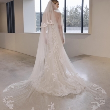 Robe de Mariée DEBIE Pronovias collection 2026 | Paris