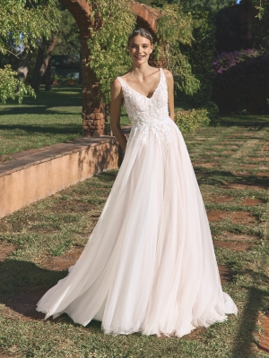 DEIXA Wedding Dress White one Collection 2026 Paris Boutique