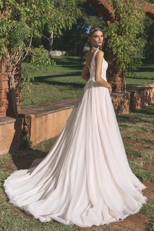 DEIXA Wedding Dress White one Collection 2026 Paris Boutique