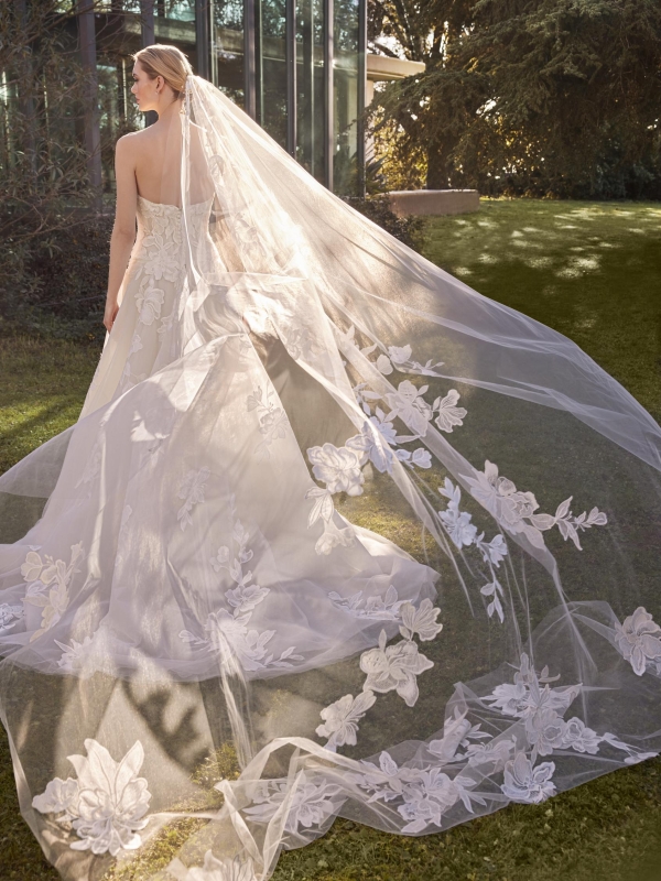 Robe de Mariée DElICATE Pronovias collection 2026 | Paris Robe de Mariée DElICATE Pronovias collection 2026 | Paris