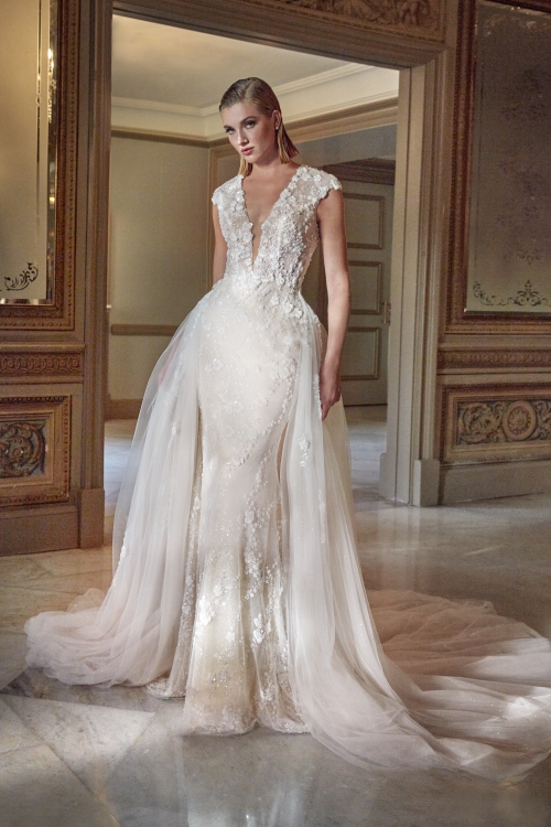 GESSAMI Wedding Dress Pronovias Privee collection 2026 | Paris Boutique