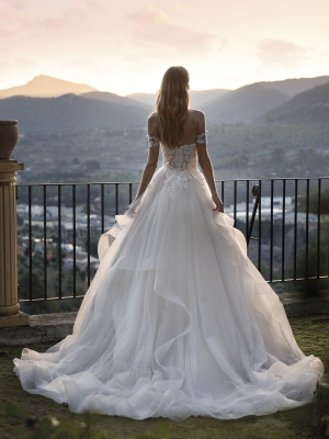HADAS Nicole Wedding Dress collection 2026 | Boutique Paris