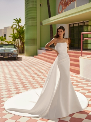 JALISA Wedding Dress luna novias collection 2026: Paris Boutique