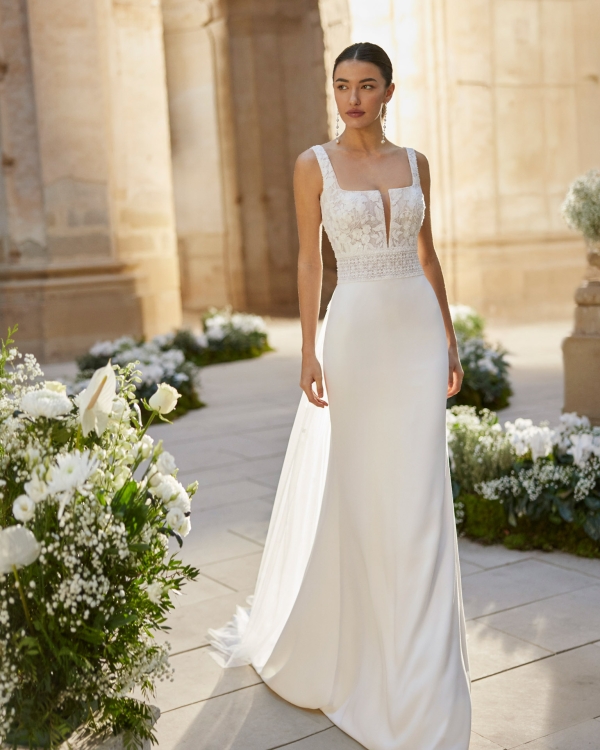 MAIDA Wedding Dress Aire Barcelona Collection 2026 | Paris Boutique