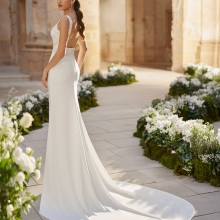 MAIDA Wedding Dress Aire Barcelona Collection 2026 | Paris Boutique