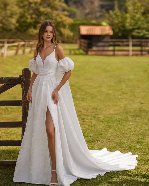 Robe de mariée NITHAN Alma Novias collection 2026 Robe de mariée NITHAN Alma Novias collection 2026