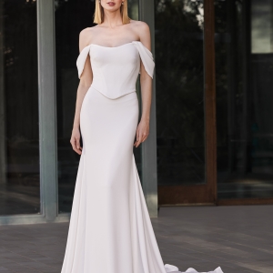 POLENIA Wedding Dress Pronovias collection 2026 | Boutique Paris