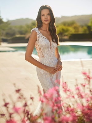 SEDUM Wedding Dress Adriana alier collection 2026 Paris