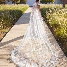 Robe de mariée SEMI Adriana Alier collection 2026 : Paris Robe de mariée SEMI Adriana Alier collection 2026 : Paris