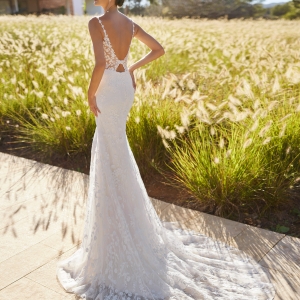 Robe de mariée SEMI Adriana Alier collection 2026 : Paris