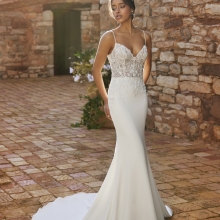 Robe de Mariée SHU White One Collection 2026 | Paris
