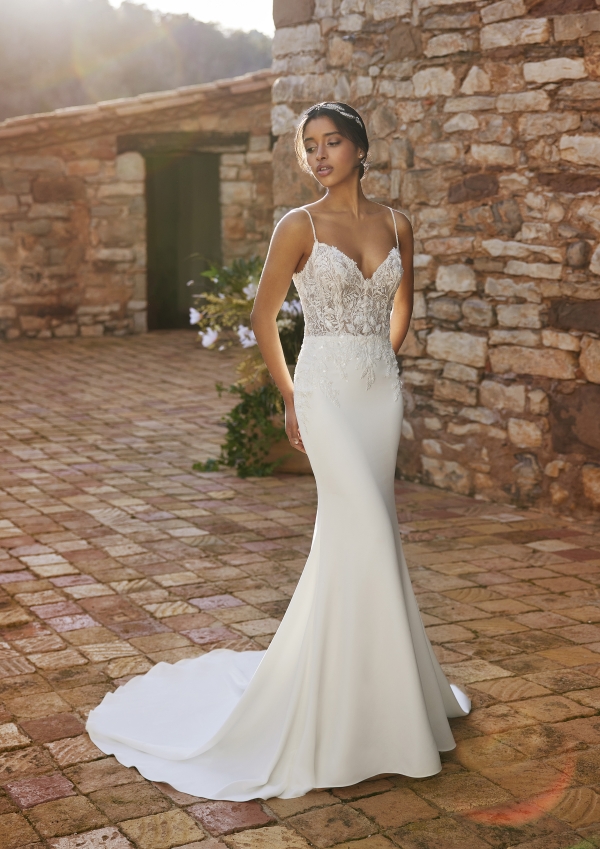 Robe de Mariée SHU White One Collection 2026 | Paris