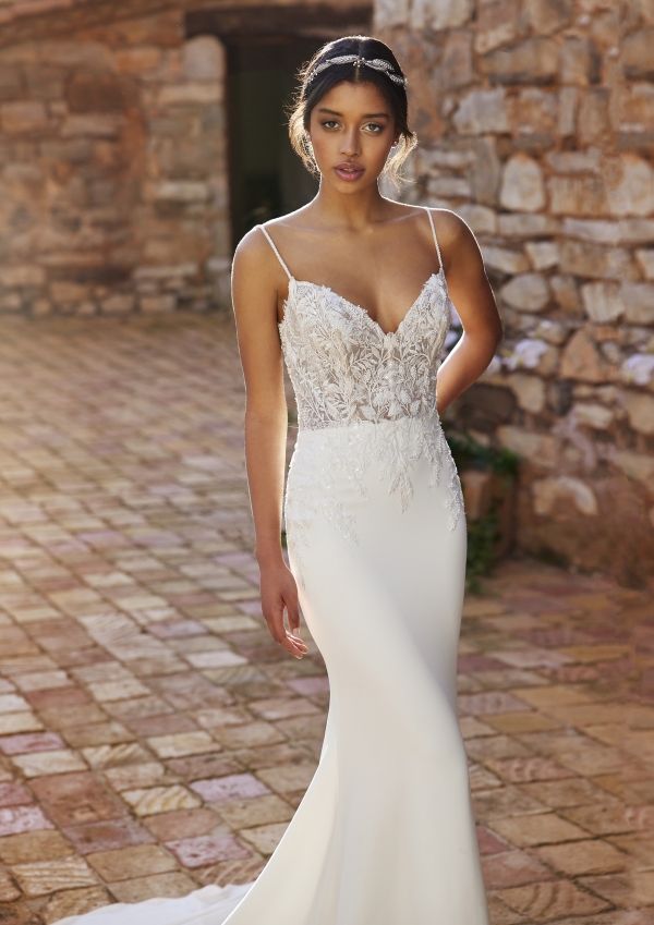 Robe de Mariée SHU White One Collection 2026 | Paris