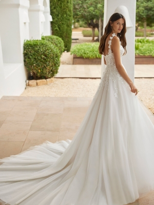 SINDY Wedding Dress Adriana alier collection 2026 Paris