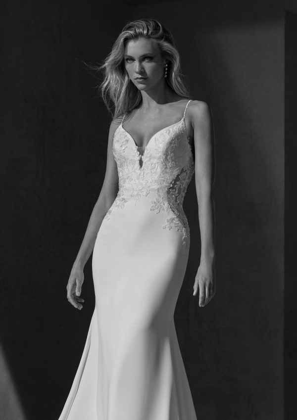 Robe de Mariée ROANNA Pronovias collection 2026 | Paris