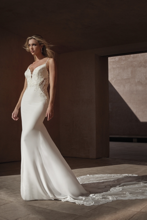 Robe de Mariée ROANNA Pronovias collection 2026 | Paris