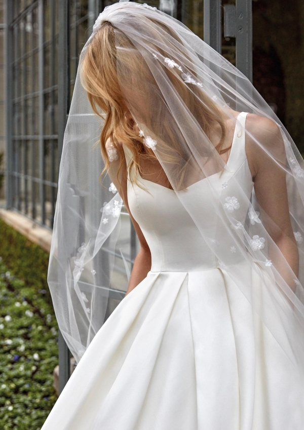 LAMYA Nicole Wedding Dress collection 2026 | Boutique Paris