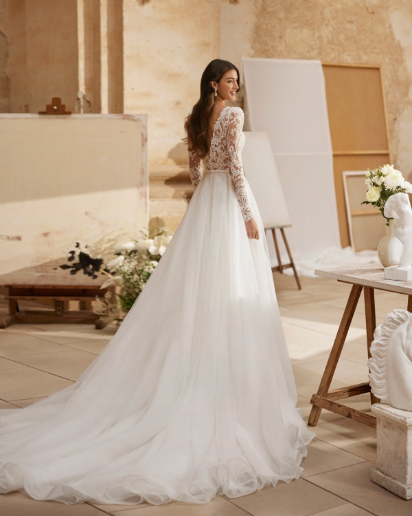 Robe de Mariée MARTHA Aire Barcelona | Mariée Parisienne Robe de Mariée MARTHA Aire Barcelona | Mariée Parisienne