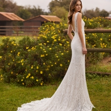 Robe de mariée NUMIAN Alma Novias collection 2026