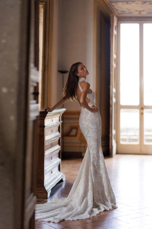 NARICE Wedding Dress WONA CONCEPT collection 2026 | Boutique Paris