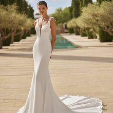 SYLAS Wedding Dress Adriana alier collection 2027 Paris