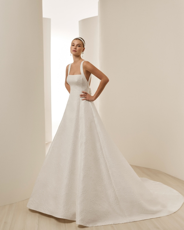 DAMARIS Wedding Dress Aire Barcelona Collection 2027 | Paris Boutique DAMARIS Wedding Dress Aire Barcelona Collection 2027 | Paris Boutique