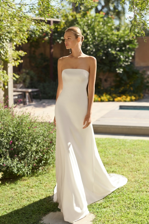 Robe de mariée MAGDA Alma Novias collection 2027