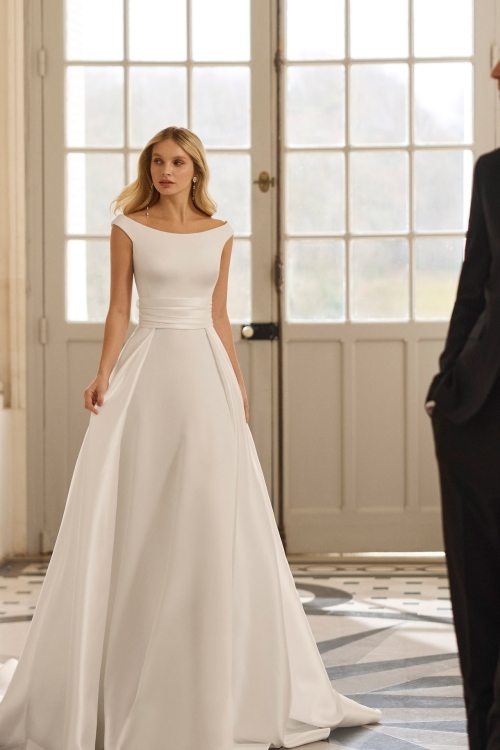 Robe de Mariée BACARA Aire Barcelona 2027 | Mariée Parisienne