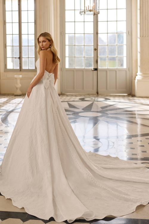 BONY Wedding Dress Aire Barcelona Collection 2027 | Paris Boutique