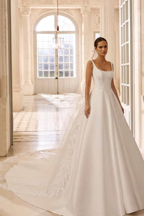Robe de Mariée BRENA Aire Barcelona 2027 | Mariée Parisienne