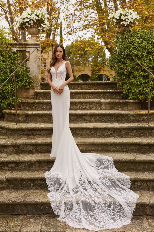 XAILIN Wedding Dress Aire Barcelona Collection 2027 | Paris Boutique