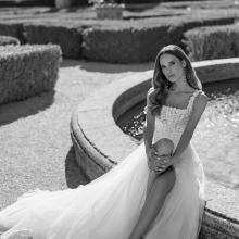 XENEA Wedding Dress Aire Barcelona Collection 2027 | Paris Boutique XENEA Wedding Dress Aire Barcelona Collection 2027 | Paris Boutique