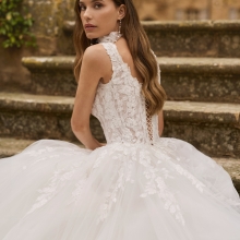 XERRY Wedding Dress Aire Barcelona Collection 2027 | Paris Boutique XERRY Wedding Dress Aire Barcelona Collection 2027 | Paris Boutique