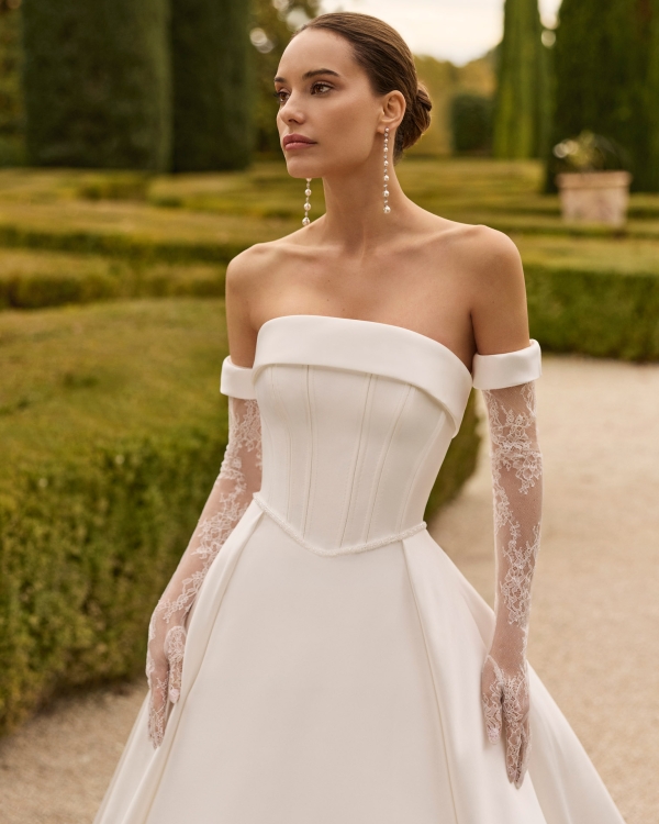 XIRAE Wedding Dress Aire Barcelona Collection 2027 | Paris Boutique XIRAE Wedding Dress Aire Barcelona Collection 2027 | Paris Boutique