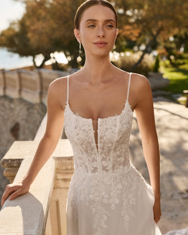 FENEYA Wedding Dress luna novias collection 2027: Paris Boutique FENEYA Wedding Dress luna novias collection 2027: Paris Boutique