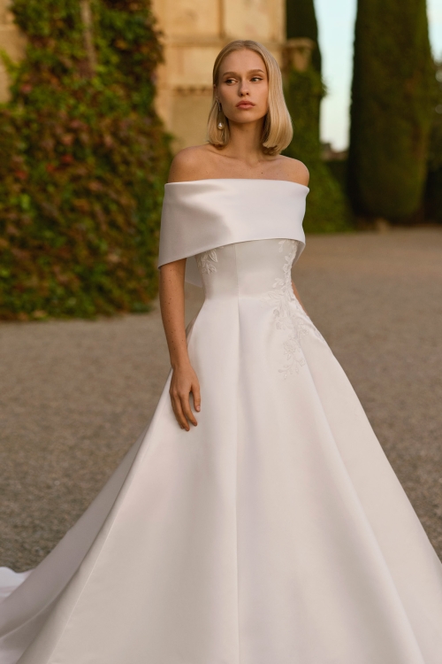 Robe de mariée FOCO Luna Novias collection 2027 | Paris