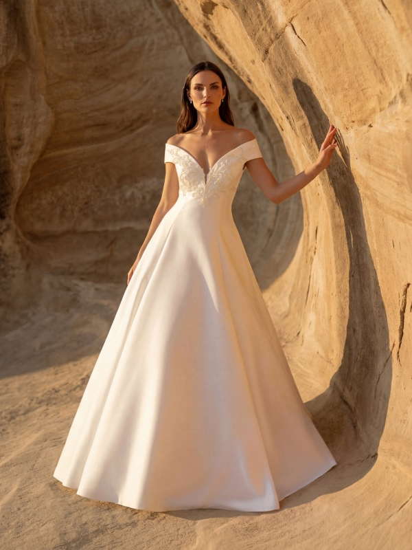 BERGAYA Wedding Dress Pronovias collection 2027 | Boutique Paris BERGAYA Wedding Dress Pronovias collection 2027 | Boutique Paris
