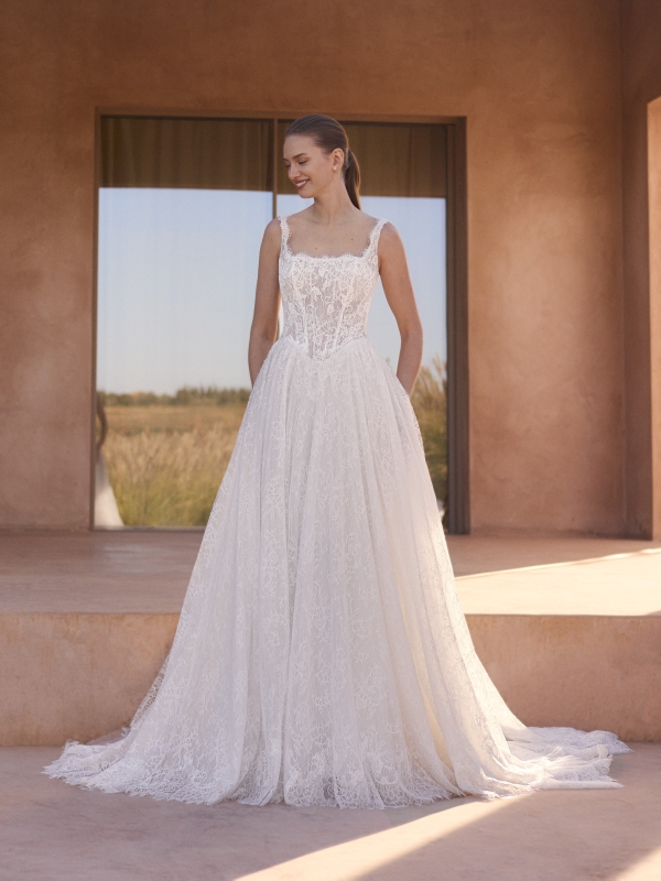 Robe de Mariée BYADA Pronovias collection 2027 | Paris