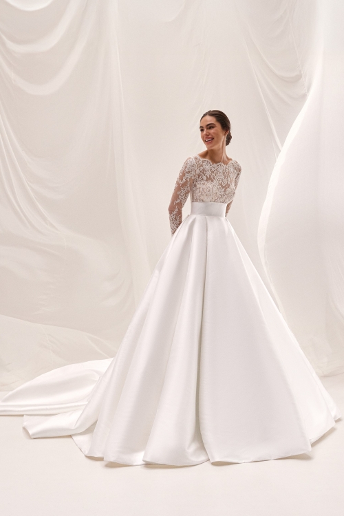 Robe de Mariée CELMINA Pronovias collection 2027 | Paris