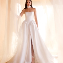 Robe de Mariée CHROMELLE Pronovias collection 2027 | Paris Robe de Mariée CHROMELLE Pronovias collection 2027 | Paris