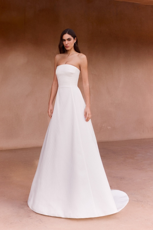 Robe de Mariée CRISANTEM Pronovias collection 2027 | Paris