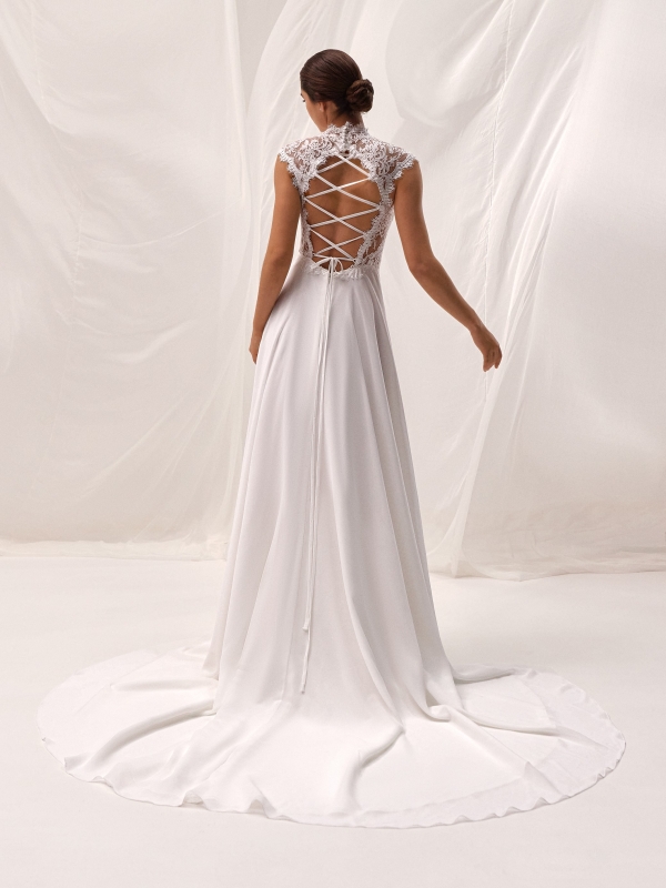 LATZULI Wedding Dress Pronovias collection 2027 | Boutique Paris LATZULI Wedding Dress Pronovias collection 2027 | Boutique Paris