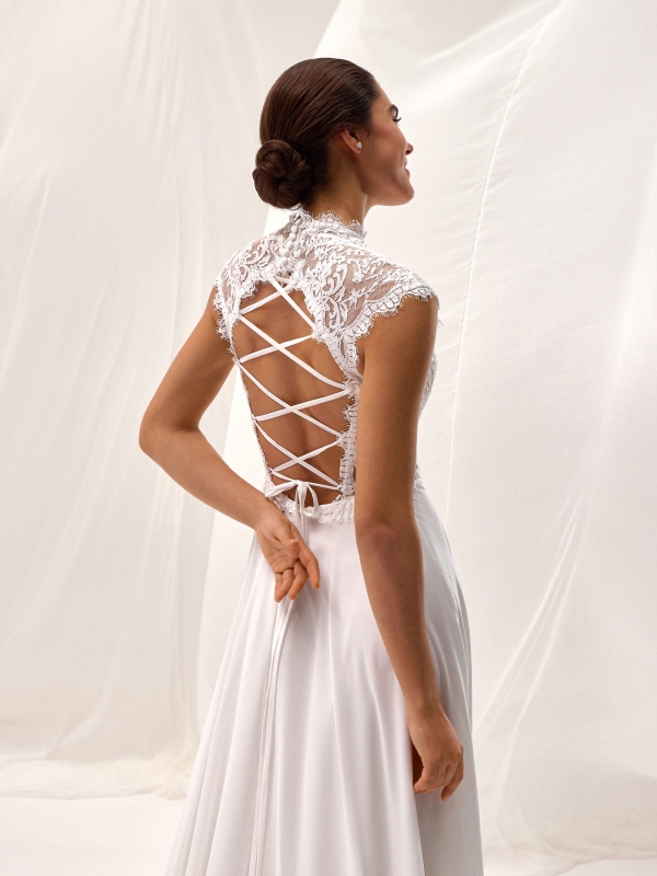 LATZULI Wedding Dress Pronovias collection 2027 | Boutique Paris LATZULI Wedding Dress Pronovias collection 2027 | Boutique Paris