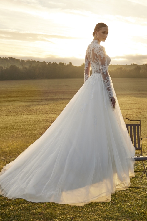 MARISAL Wedding Dress White one Collection 2027 Paris Boutique
