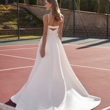 Robe de Mariée ONEANO White One Collection 2027 | Paris
