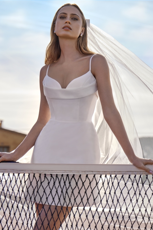 Robe de Mariée ONEANO White One Collection 2027 | Paris