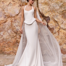 RENDRA Wedding Dress Pronovias collection 2027 | Boutique Paris RENDRA Wedding Dress Pronovias collection 2027 | Boutique Paris