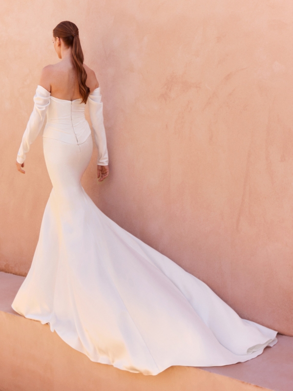 TZARA Wedding Dress Pronovias collection 2027 | Boutique Paris TZARA Wedding Dress Pronovias collection 2027 | Boutique Paris